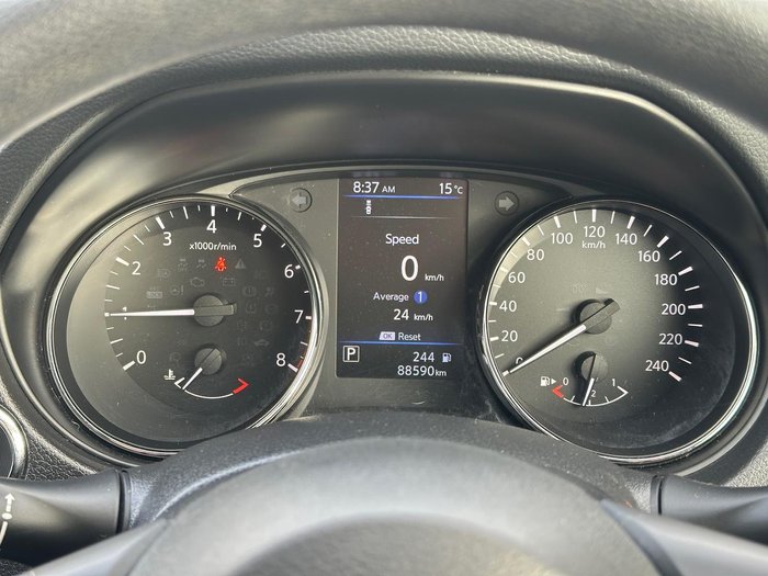 2022 Nissan X-TRAIL ST