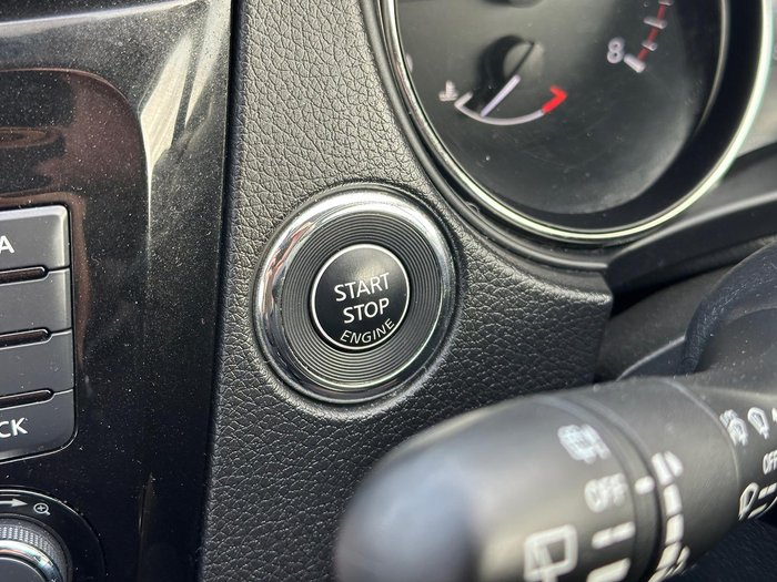 2022 Nissan X-TRAIL ST