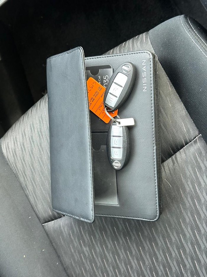 2022 Nissan X-TRAIL ST