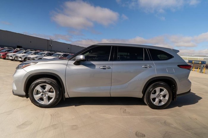 2021 Toyota Kluger GX