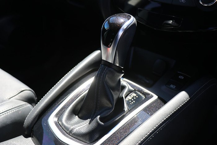 2017 Nissan QASHQAI ST-L