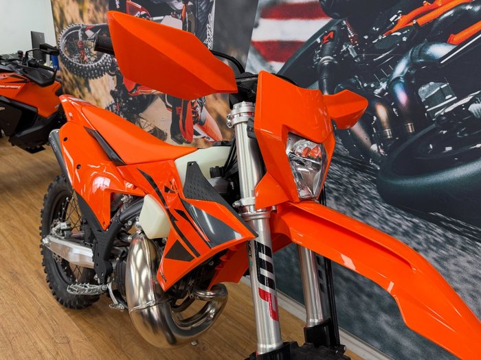2025 Ktm 150 EXC ORANGE