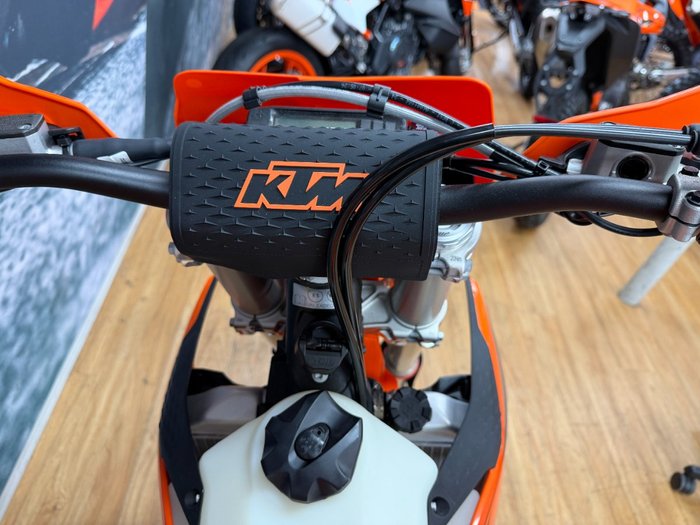 2025 Ktm 150 EXC ORANGE