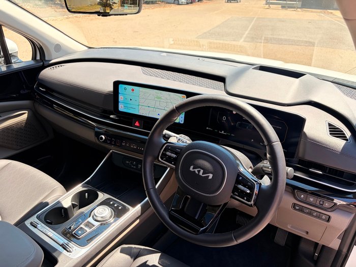 2024 Kia Carnival GT-Line HEV