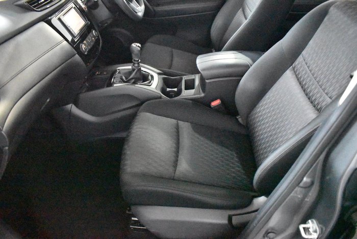 2018 Nissan X-TRAIL ST