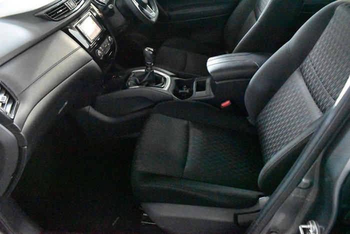 2018 Nissan X-TRAIL ST