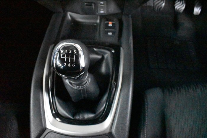 2018 Nissan X-TRAIL ST