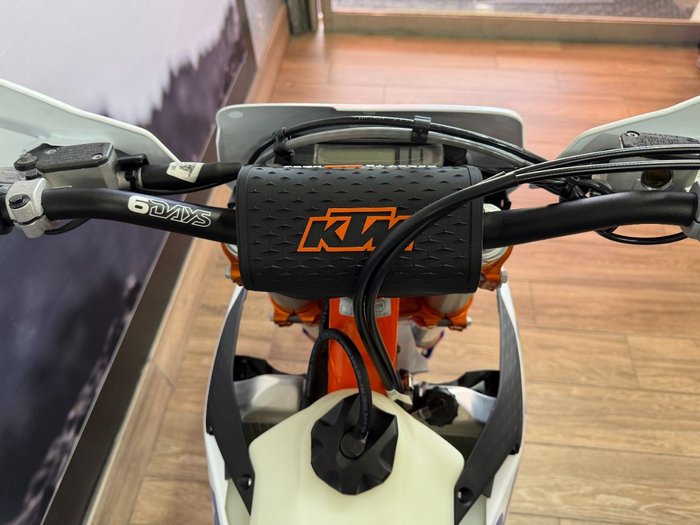 2026 Ktm 450 EXC-F SIX DAYS ORANGE