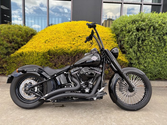 2017 HARLEY-DAVIDSON FLSS SOFTAIL SLIM S Black