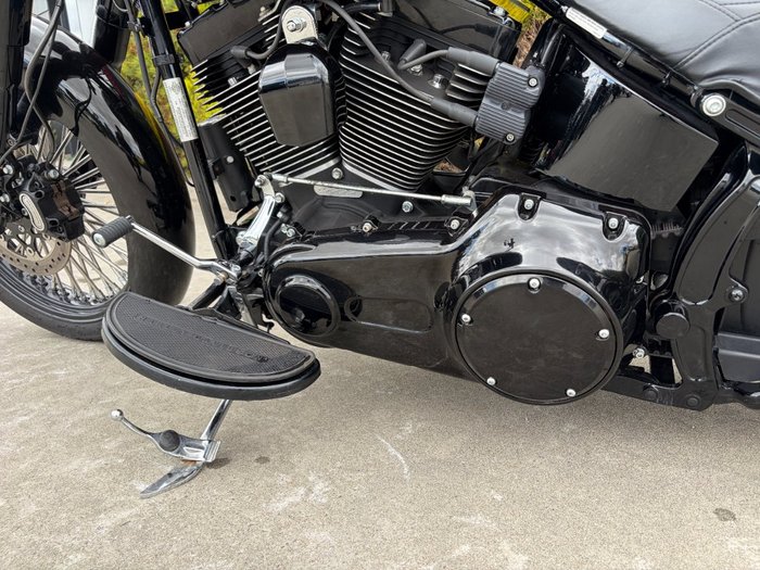 2017 HARLEY-DAVIDSON FLSS SOFTAIL SLIM S Black