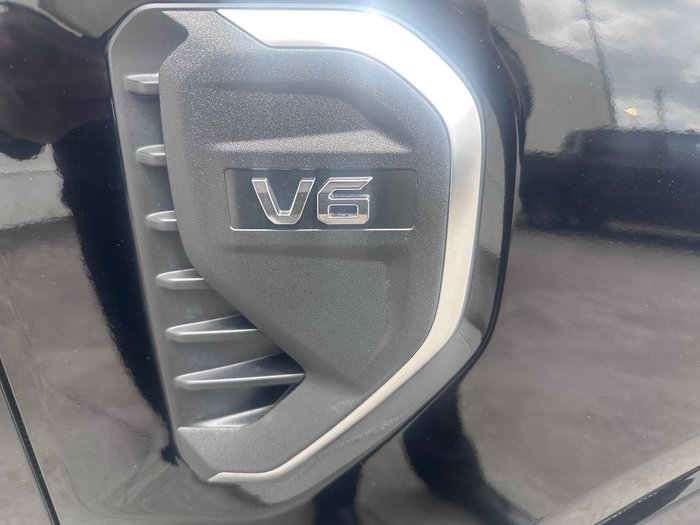 2025 Ford Everest Platinum