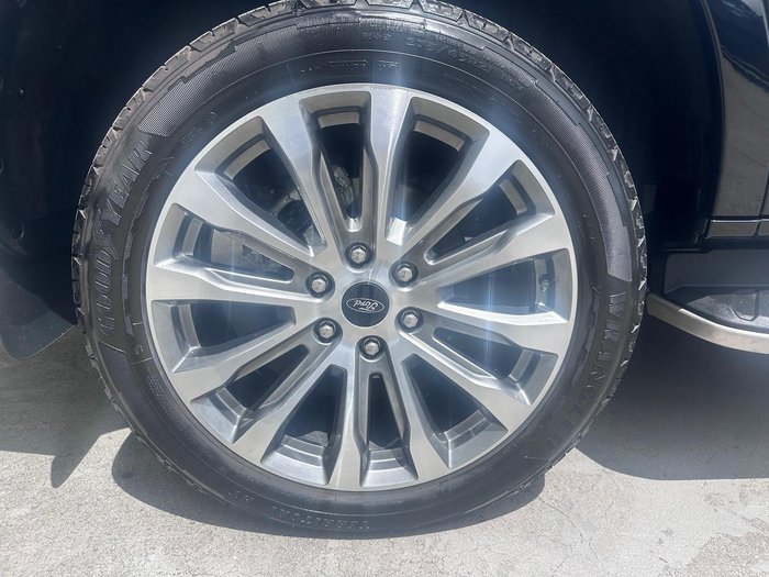 2025 Ford Everest Platinum