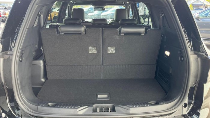 2025 Ford Everest Platinum