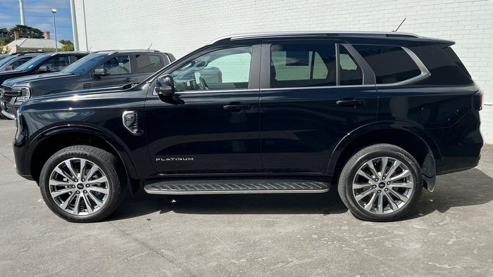 2025 Ford Everest Platinum