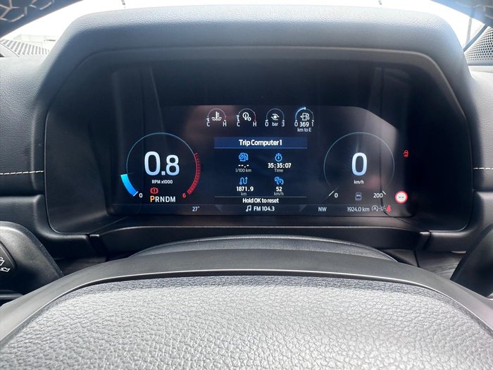 2025 Ford Everest Platinum