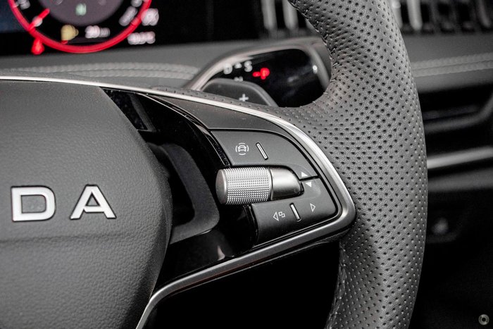 2026 SKODA Superb 195TSI Sportline