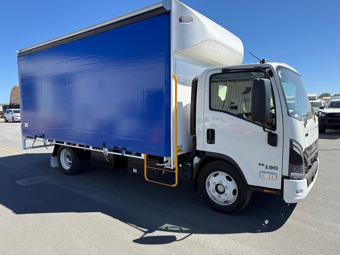 2026 Isuzu N Series NQR 88/80-190 AM D42, AUTO, 8 PALLET FREIGHT PACK