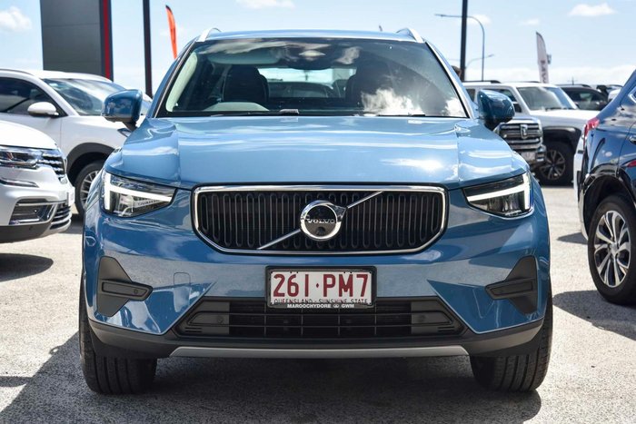 2023 Volvo XC40 Ultimate B4 Bright