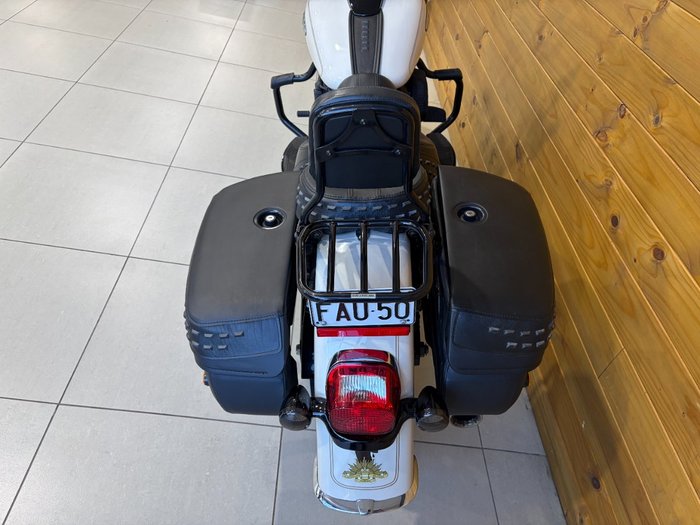 2022 HARLEY-DAVIDSON FLHCS HERITAGE CLASSIC 114