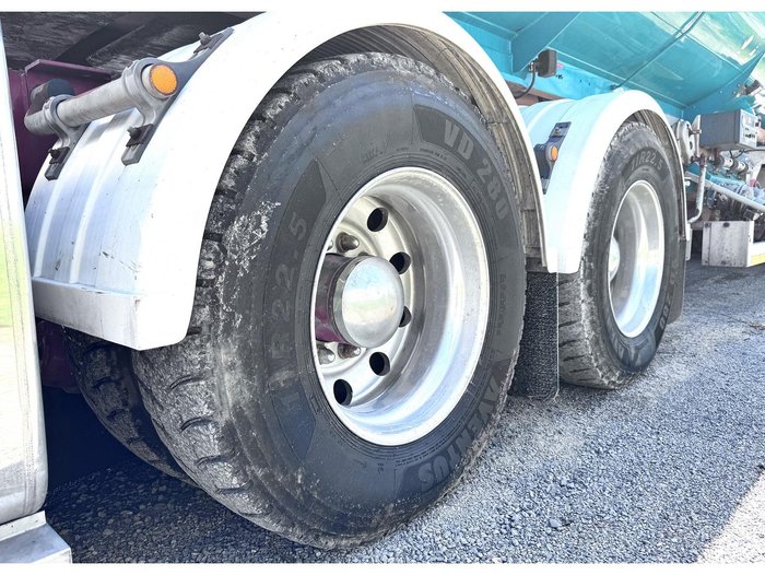 2007 Kenworth K104b