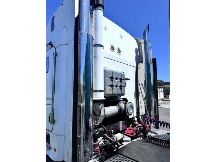 2007 Kenworth K104b