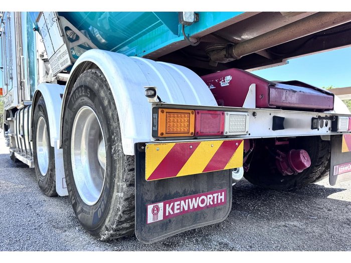 2007 Kenworth K104b