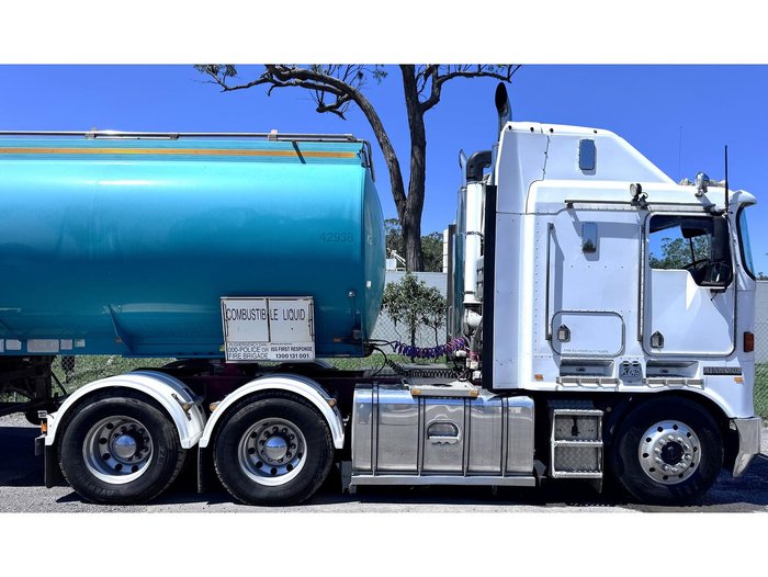 2007 Kenworth Prime Mover K104b