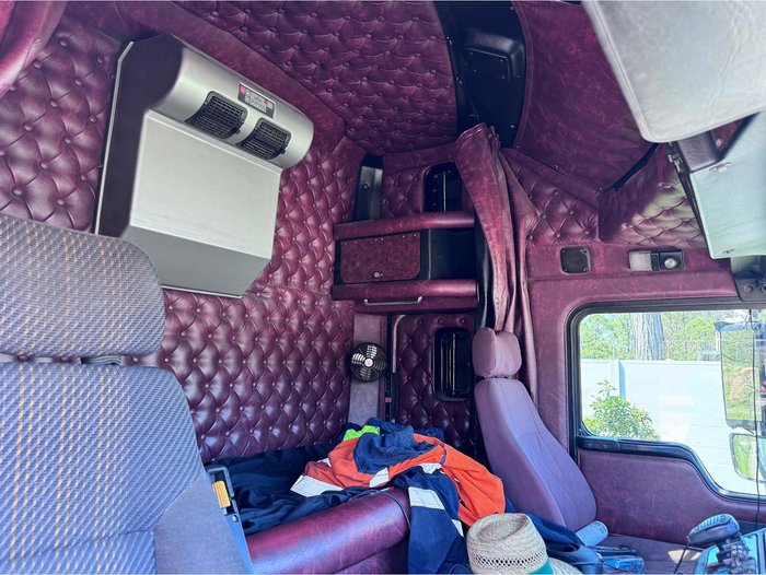 2007 Kenworth Prime Mover K104b