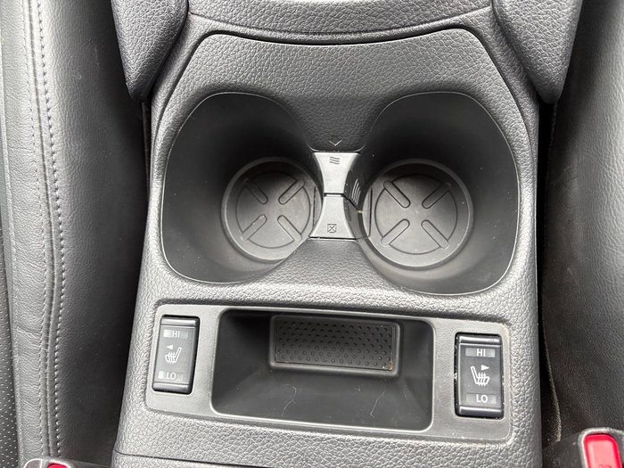 2022 Nissan X-TRAIL ST-L