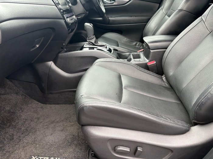 2022 Nissan X-TRAIL ST-L