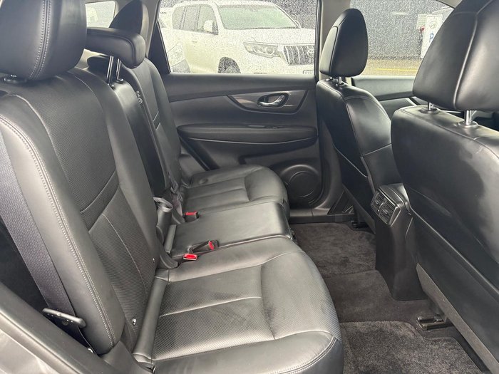 2022 Nissan X-TRAIL ST-L