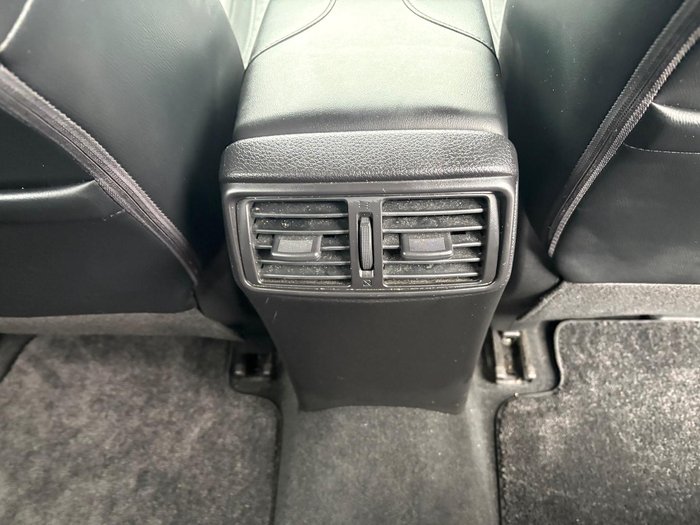 2022 Nissan X-TRAIL ST-L