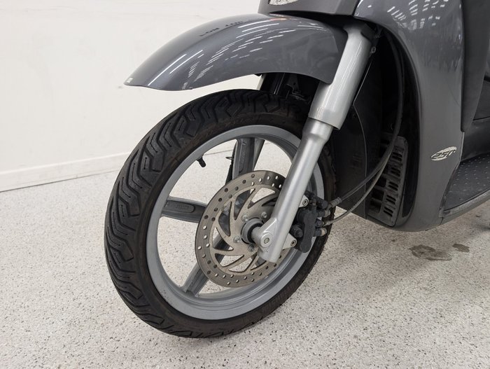 2007 APRILIA SCARABEO 250ie grey