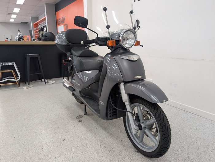 2007 APRILIA SCARABEO 250ie grey