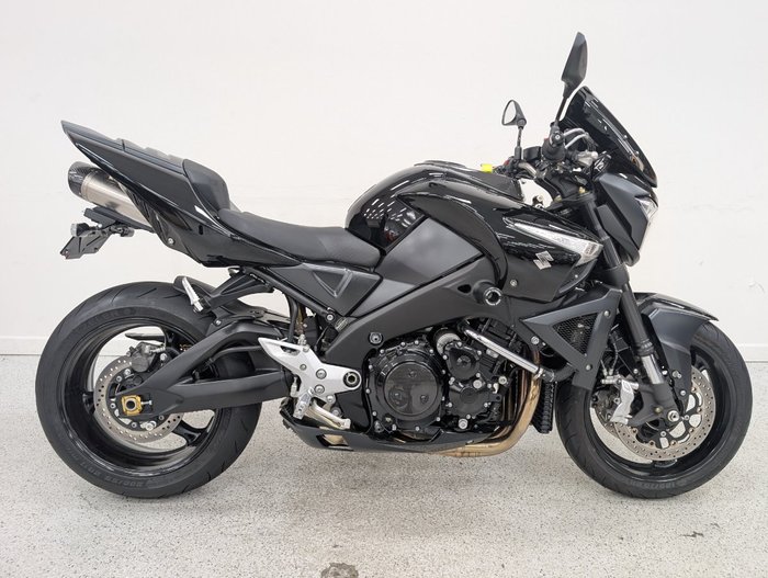 Suzuki 2010 SUZUKI GSX1300BK B-KING Black