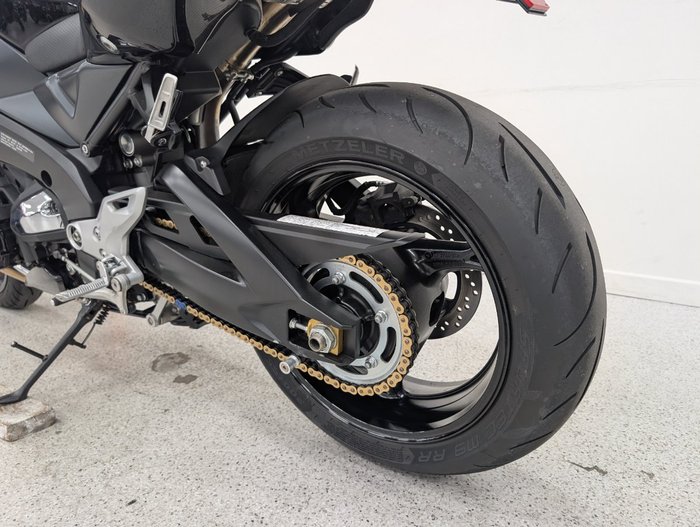 Suzuki 2010 SUZUKI GSX1300BK B-KING Black