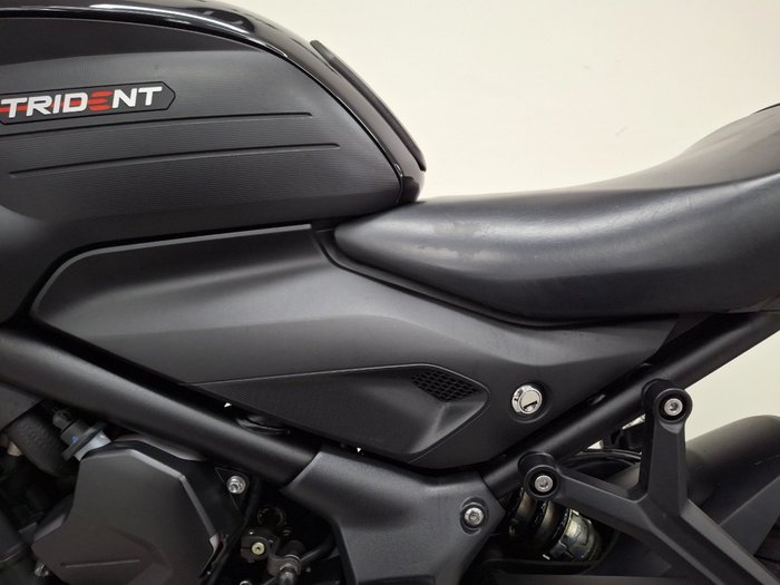 2021 Triumph TRIDENT 660 Black