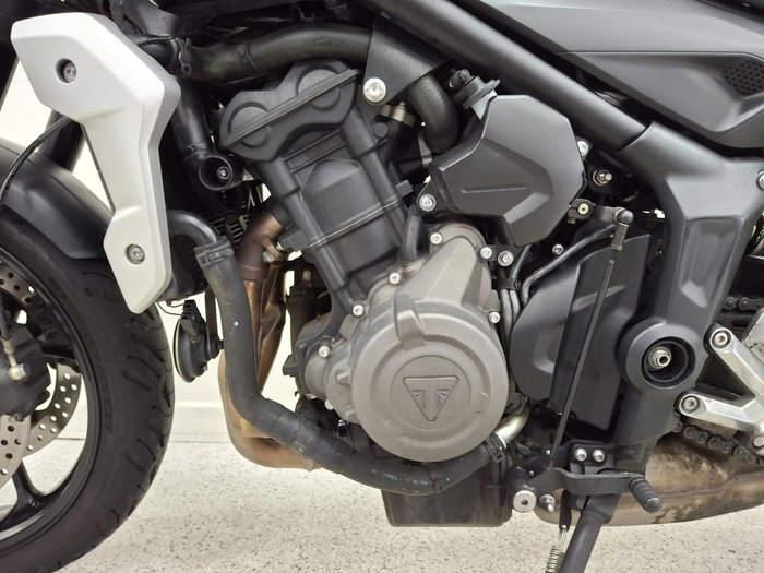 2021 Triumph TRIDENT 660 Black