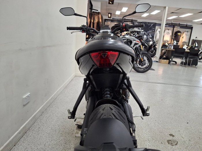 2021 Triumph TRIDENT 660 Black