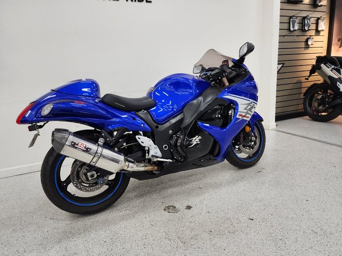 2017 Suzuki GSX1300RA (HAYABUSA) Blue