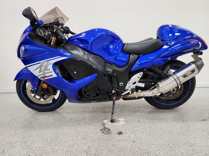 2017 Suzuki GSX1300RA (HAYABUSA) Blue