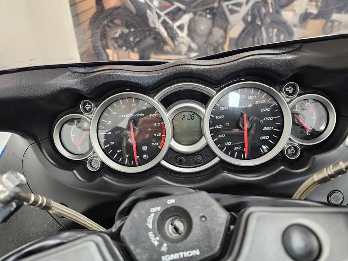 2017 Suzuki GSX1300RA (HAYABUSA) Blue