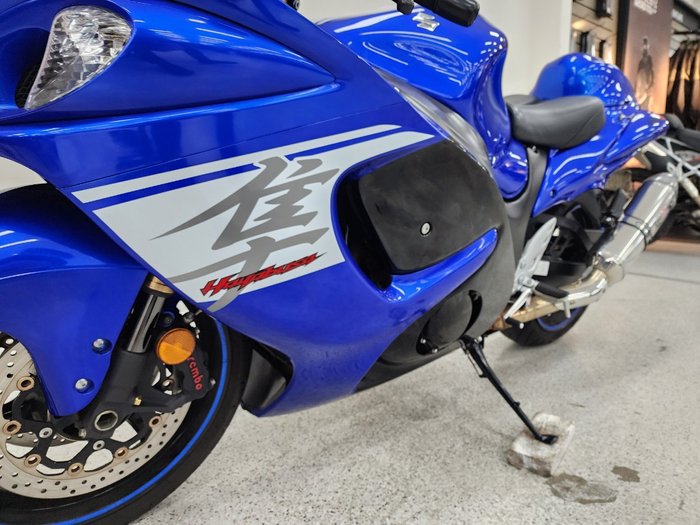 2017 Suzuki GSX1300RA (HAYABUSA) Blue