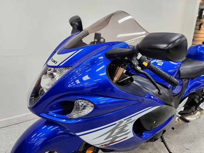 2017 Suzuki GSX1300RA (HAYABUSA) Blue