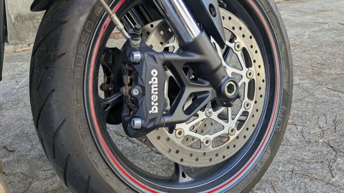 2021 Triumph STREET TRIPLE R Silver