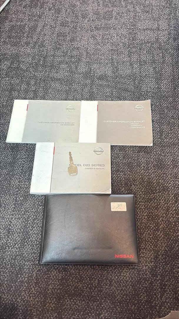 2014 Nissan Navara ST-R