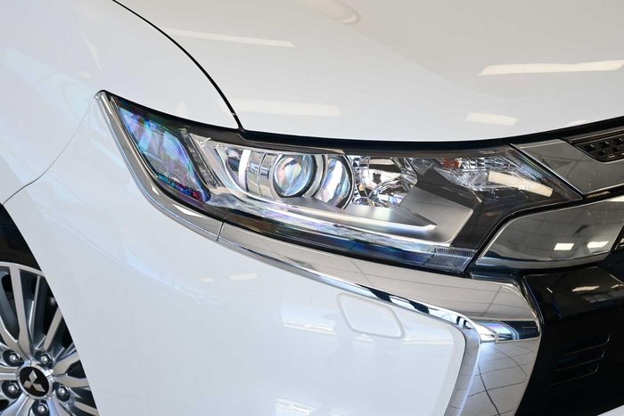 2018 Mitsubishi Outlander PHEV ES ADAS