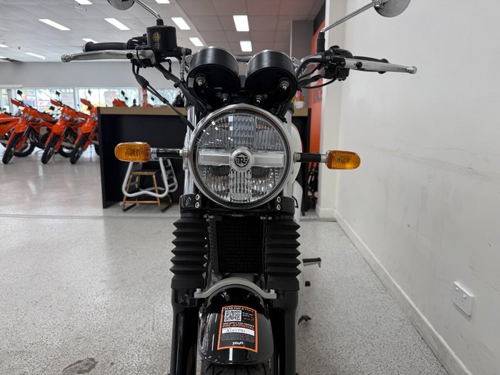 2023 Royal Enfield INTERCEPTOR 650 E5 CUSTOM