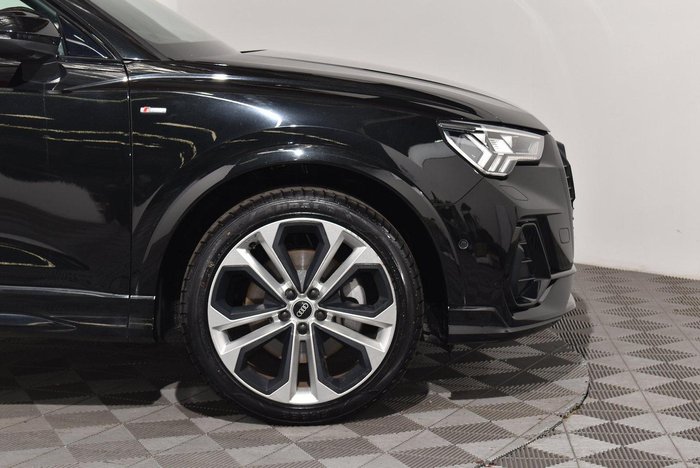 2021 Audi Q3 40 TFSI S line