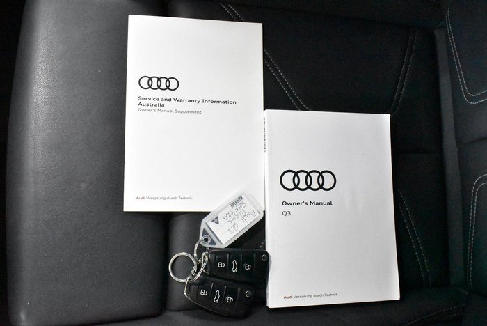 2021 Audi Q3 40 TFSI S line